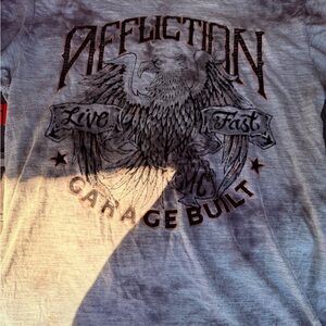 Affliction Black and Gray Men’s Graphic Tee. Medium. Gently used.